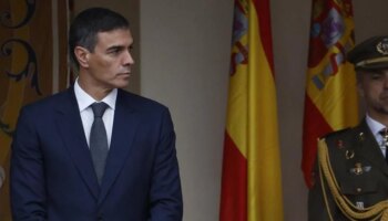 Feijoó exige a Sánchez explicaciones sin límite de preguntas y el presidente le llama «Torquemada»