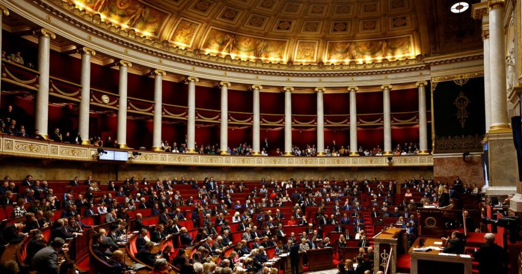 Guillaume Tabard: «Les “pieds nickelés” à l’Assemblée nationale»