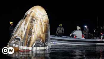 ISS astronauts hospitalized after SpaceX splashdown