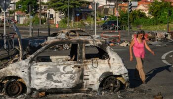 «Il y a des jours où l’on envisage de rentrer en métropole» : le ras-le-bol des Martiniquais face aux émeutes