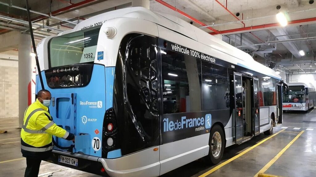 Ile-de-France : les bus polluants, c’est (bientôt) fini