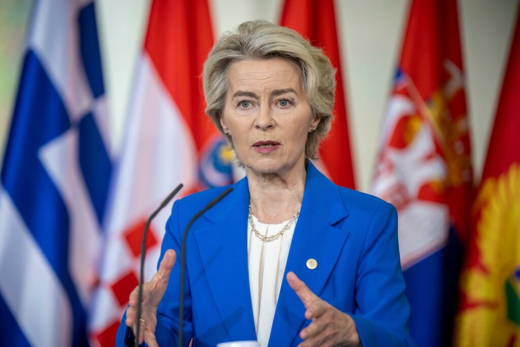 Immigration : Ursula von der Leyen annonce une nouvelle loi favorisant les retours