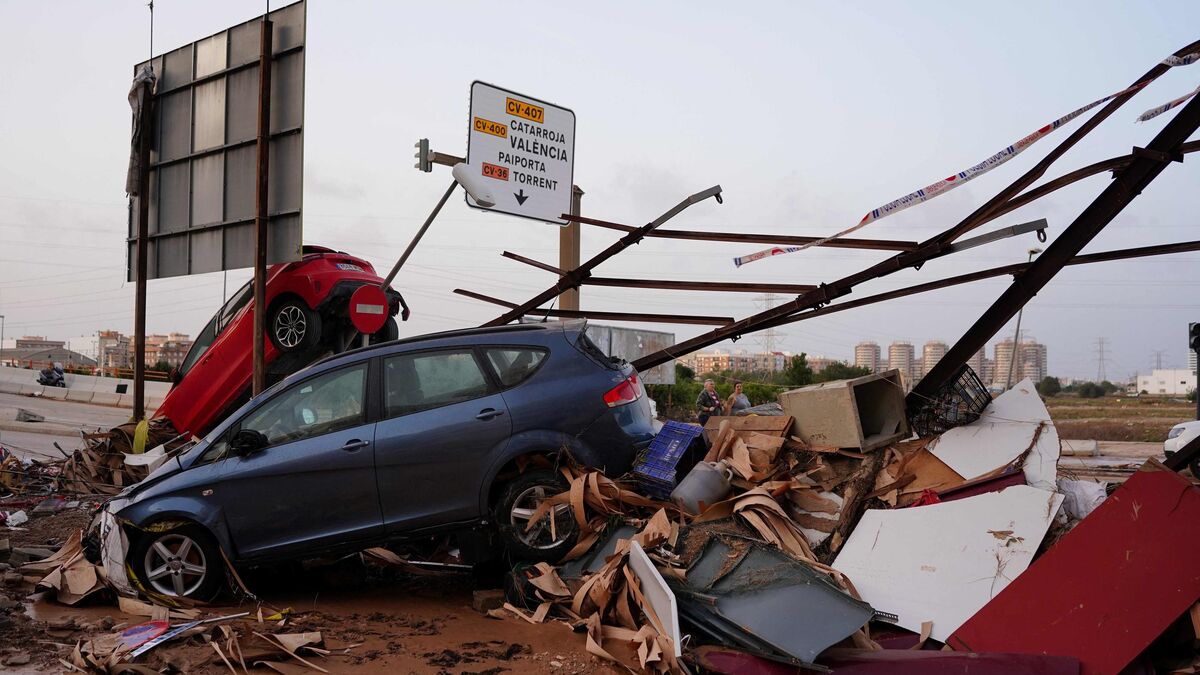 Inondations en Espagne, aide au Liban, taux du livret A en baisse : les infos à retenir ce midi