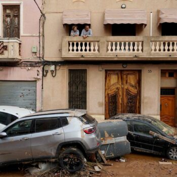 Inondations en Espagne : un arbitrage controversé entre sécurité du public et intérêts économiques