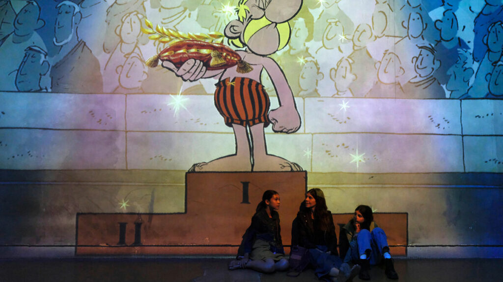 « J’ai pris une grande baffe » : on a testé Astérix à l’Atelier des Lumières, une immersion bluffante