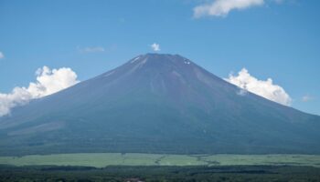 Japon : pour la première fois en 130 ans, il n’y a pas de neige sur le mont Fuji au mois d’octobre