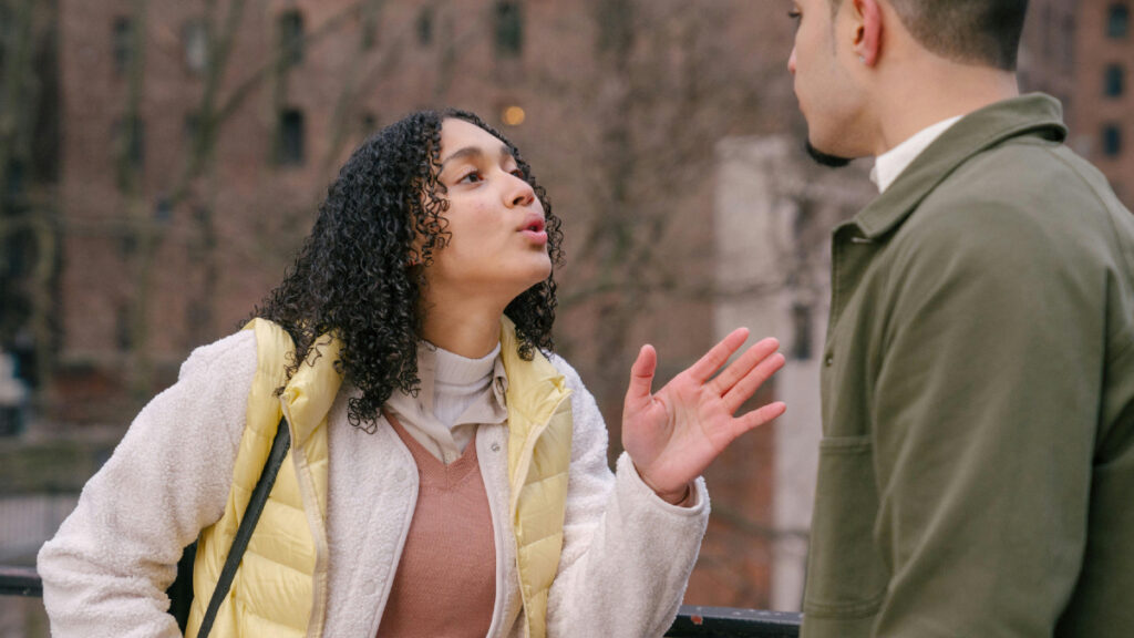 Je hais mon partenaire, mais je l'aime aussi: est-ce normal?