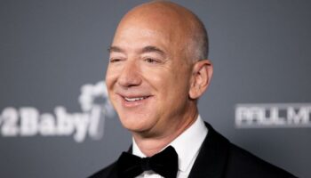 Jeff Bezos défend la décision du «Washington Post» de ne soutenir aucun candidat à la présidentielle américaine