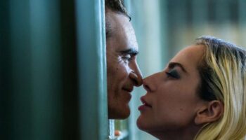 « Joker : folie à deux », de Todd Phillips : l’hymne à l’amour de Lady Gaga et Joaquin Phoenix