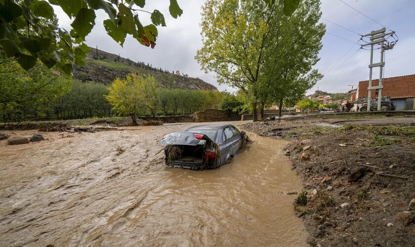 La DANA mantiene a Aragón en una "calma tensa" ante la previsión de una descarga de 100 litros/m2 sobre el río Matarraña