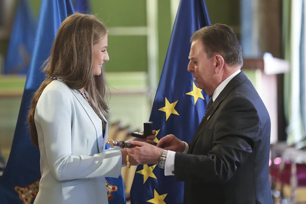 La Princesa Leonor, en su discurso más personal tras recibir la Medalla de Asturias: "Siempre será la patria querida, tengo sangre asturiana"