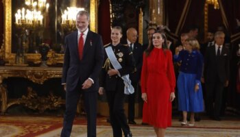 La Princesa Leonor, la única limpia de todo polvo y paja en el peor 12-O (aunque abuse del uniforme militar)