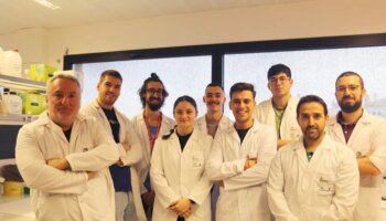 La Universidad de Córdoba (UCO) prueba el ajo negro fermentado para el cáncer de próstata