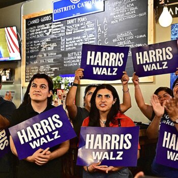 La marea de votantes hispanas que puede llevar a Kamala Harris a la Casa Blanca