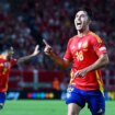 La selección española triunfa sin luces ante Dinamarca