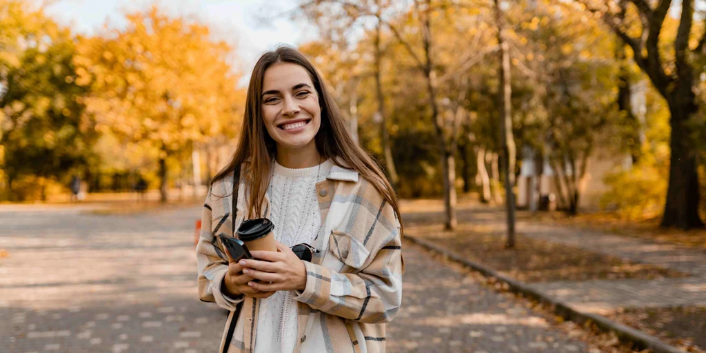 Las diez mejores chaquetas de entretiempo para mujer que no pueden faltar en tu armario