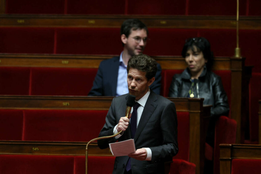 Le député écologiste de l’Isère Jérémie Iordanoff :  « Le débat sur la procédure de destitution du chef de l’Etat est utile pour mettre chacun face à ses responsabilités »