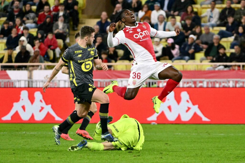 Ligue 1 : Monaco concède le nul face à Lille et voit sa première place au classement menacée par Paris