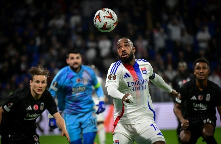 Ligue Europa: Piégé par Besiktas, Lyon a tout gâché