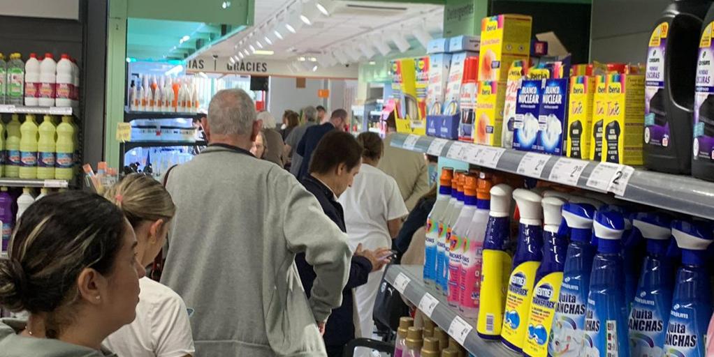 Los supermercados de Valencia piden no hacer acopio innecesario: «El suministro está garantizado»