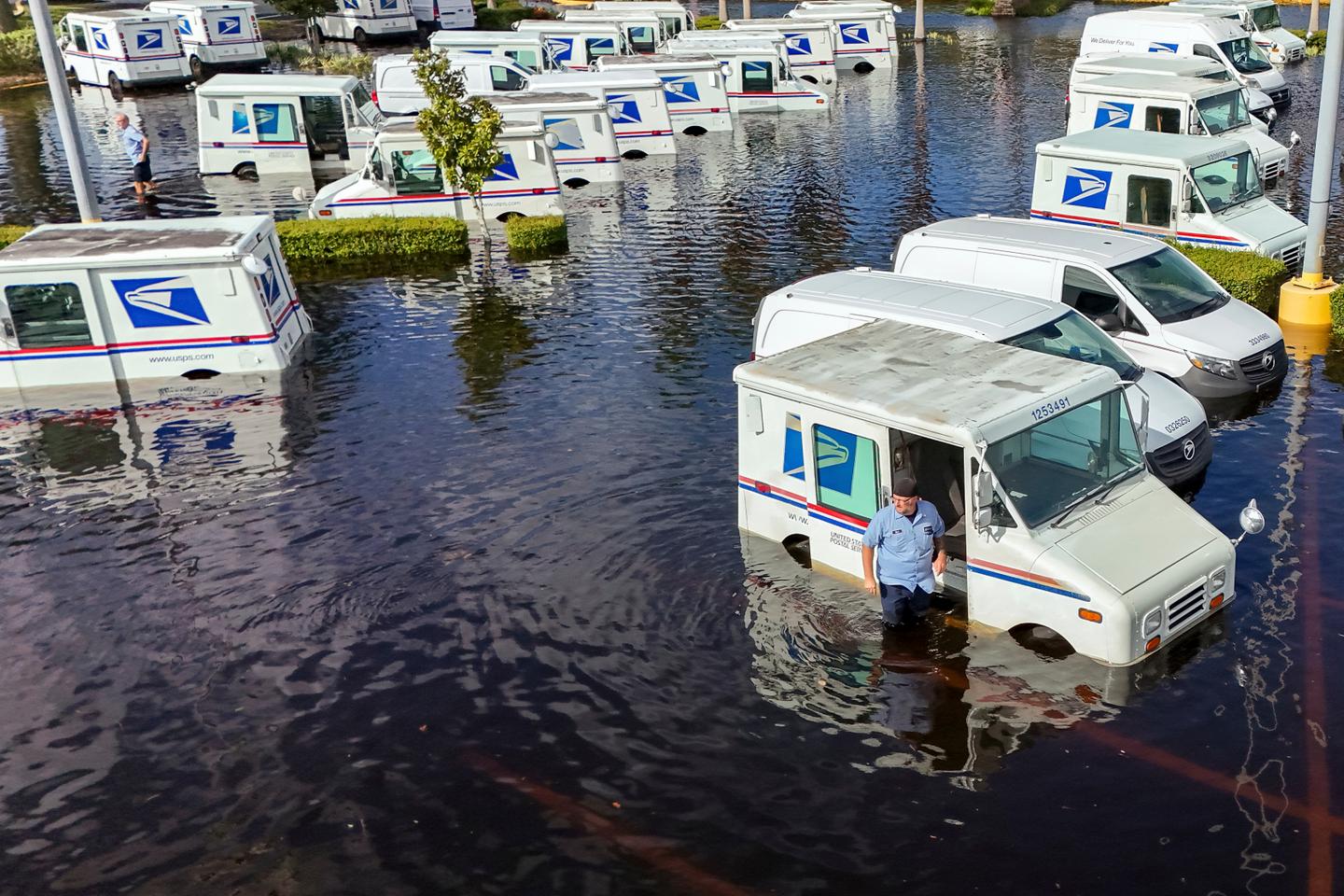 L’ouragan Milton a fait au moins 16 morts en Floride