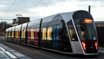 Luxembourg: Il s'endort dans le tram et s'en prend aux passagers