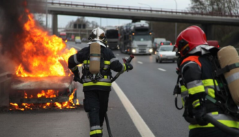 Luxembourg: Une voiture prend feu dans le quartier d'Howald