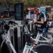 Madrid retira las bicicletas privadas de alquiler de la capital