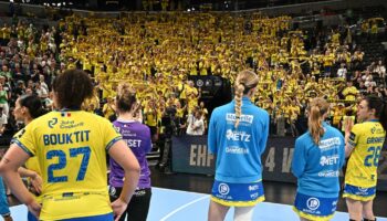 Malgré les succès des Bleues, le handball féminin peine à se démarquer en France