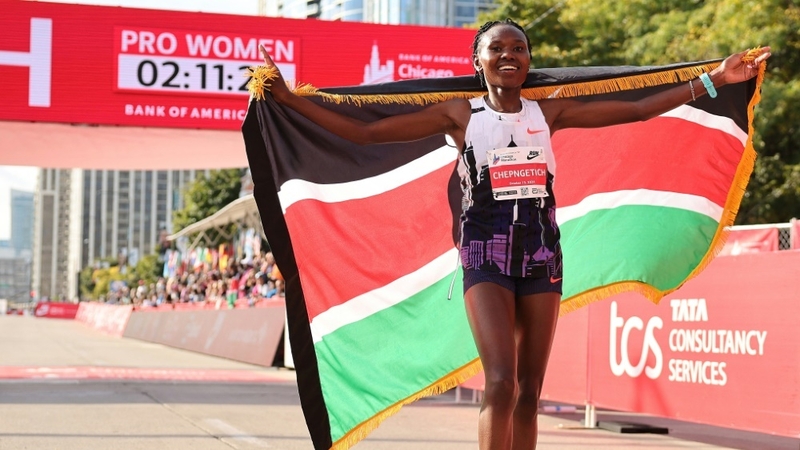 Marathon de Chicago: La Kenyanne Chepngetich pulvérise le record du monde