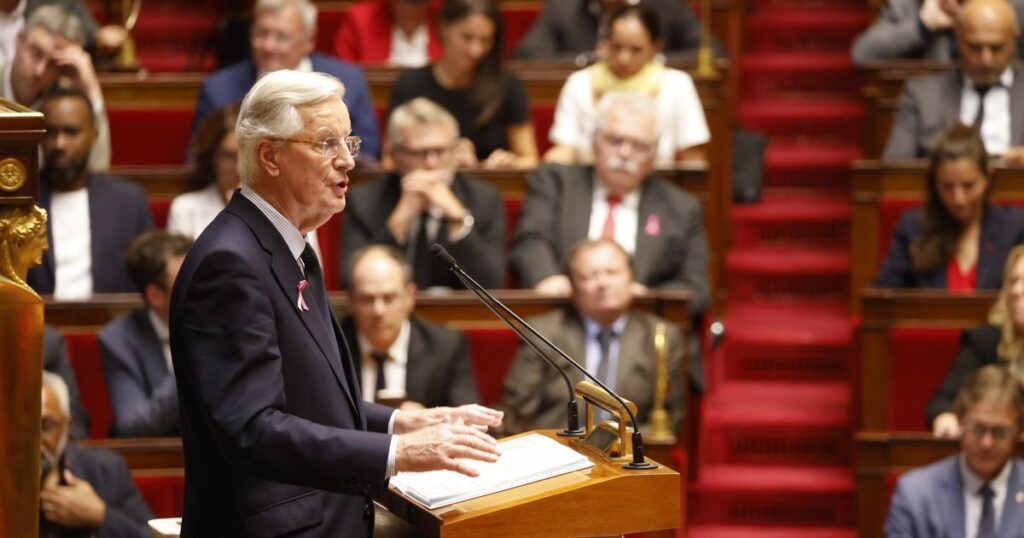 Michel Barnier présente sa feuille de route, entre prudence et compromis