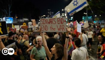 Middle East: Israel says war not over after Sinwar death