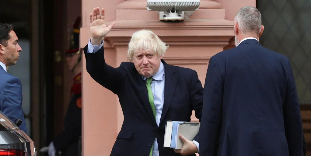 Milei recibe a Boris Johnson en la Casa Rosada