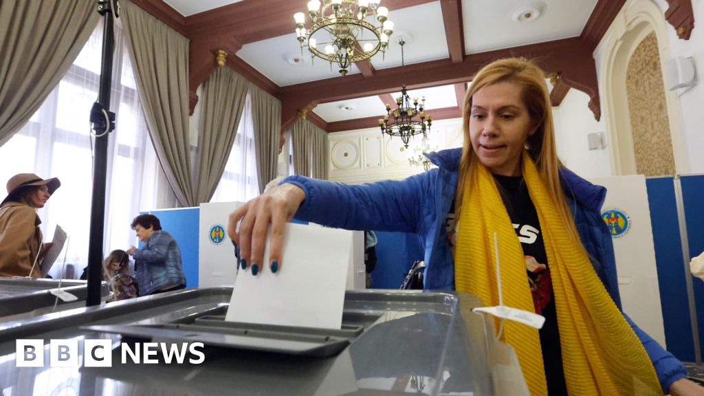 Moldovans vote in pivotal election and EU referendum