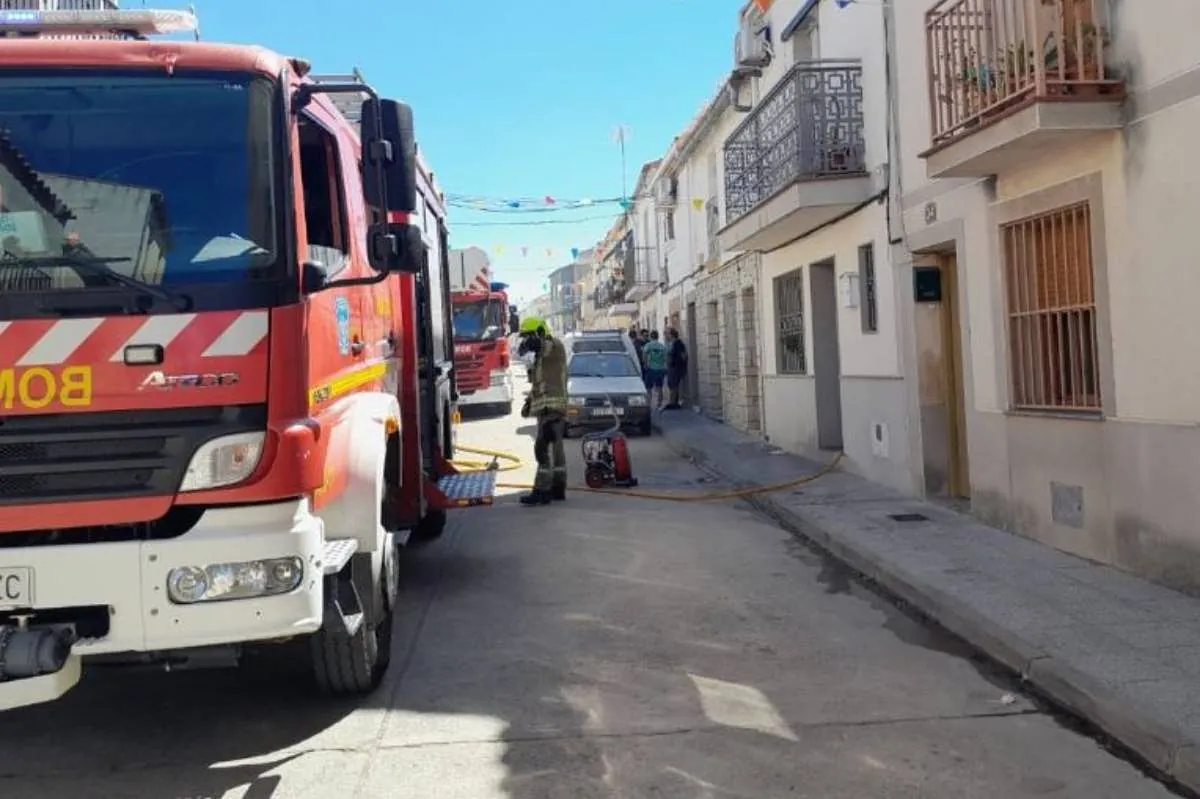 Muere un hombre de 40 años en el incendio de su vivienda en Valverde del Fresno (Cáceres)