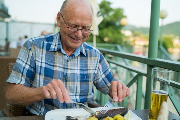 NHS says 'eat more' of these 4 foods to slash cholesterol levels