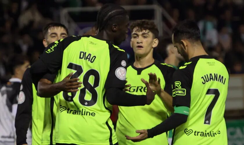 Ni trucos ni sustos en Almendralejo para pasar a la segunda ronda de la Copa del Rey (1-6)