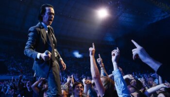 Nick Cave al final de los cinco pasos del duelo: un concierto glorioso sobre el dolor y la alegría