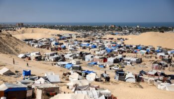 "Nous avons très froid la nuit": Les habitants de Gaza démunis à l'approche de l'hiver