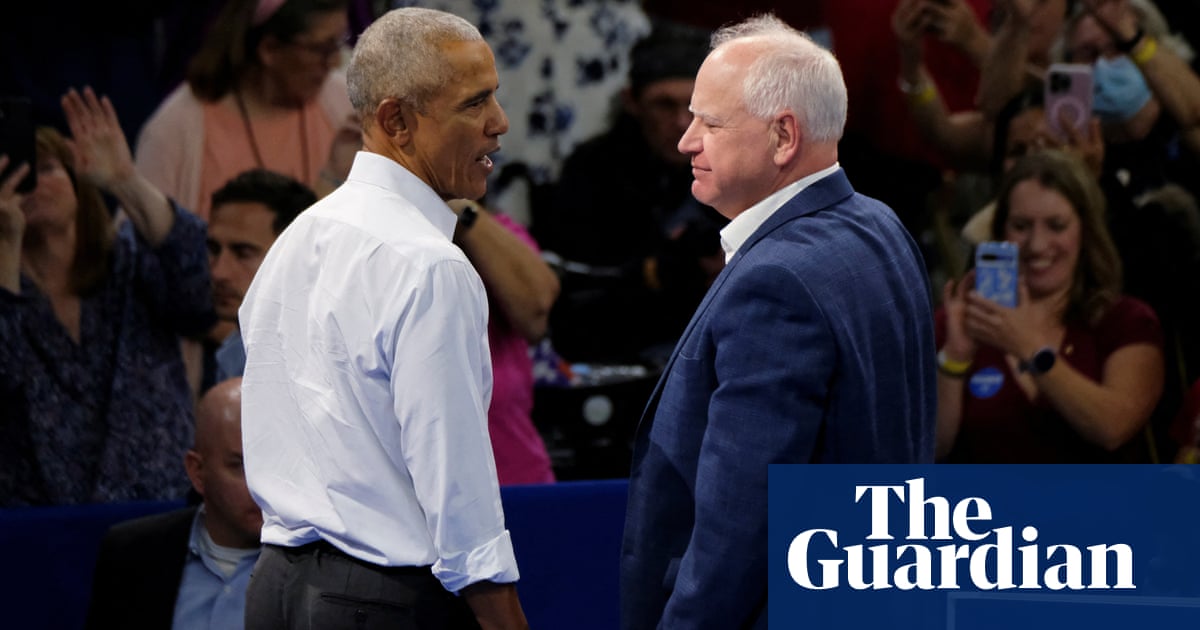 Obama and Walz excoriate Trump at Wisconsin rally in early voting push