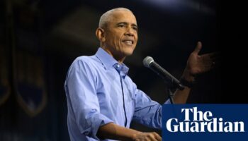 Obama holds rally for Kamala Harris and urges men to reject ‘bullying’ Trump