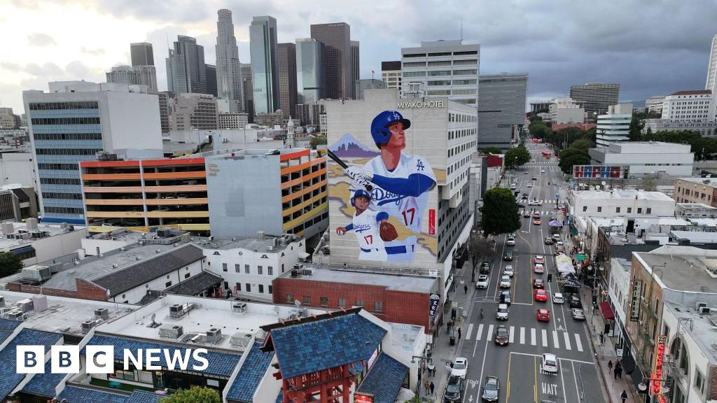 Ohtani-mania sweeps LA as Dodgers battle for World Series title