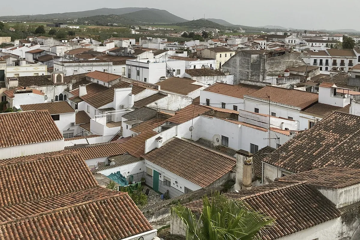 Olivenza, la ciudad española que reclaman desde Portugal y 1.000 familias con doble nacionalidad: "Esto no es Gibraltar"