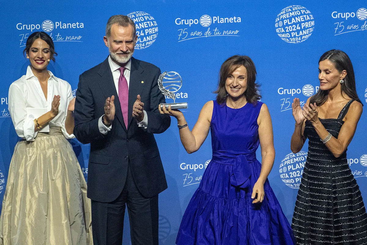 Paloma Sánchez-Garnica gana el Premio Planeta con el thriller histórico 'Victoria'