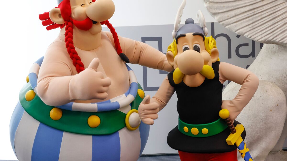 Paris : Astérix et Obélix ont fait leur entrée au musée Grévin mardi