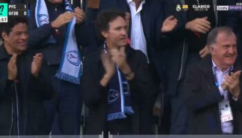 Paris FC : Antoine Arnault présent dans les tribunes de Charléty