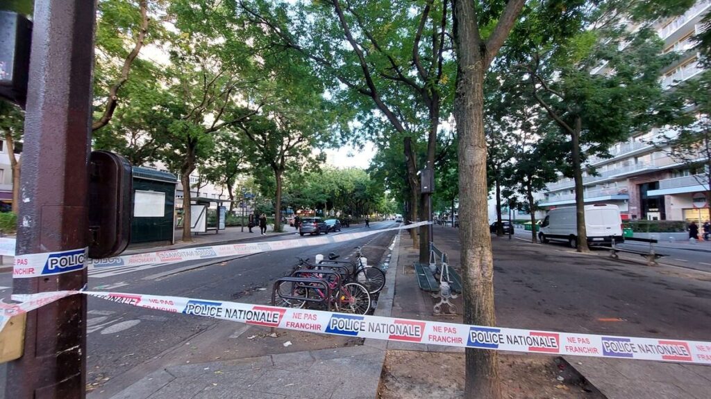 Paris : un policier tire sur un homme armé d’un couteau dans le XXe arrondissement