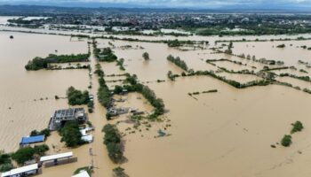 Philippines: Des villes submergées par la tempête Trami, le bilan porté à plus de 60 morts