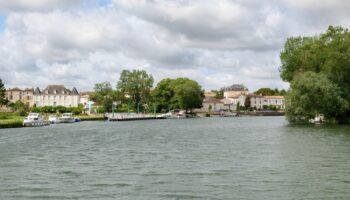 Pollution, accès à l’eau… Ils réclament des droits et un statut pour protéger le fleuve Charente