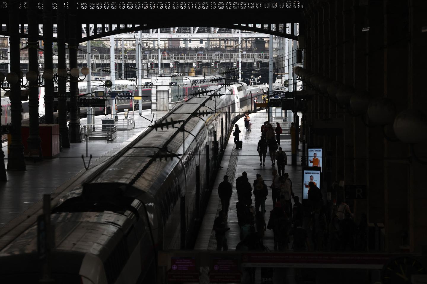 « Pour un travaillisme écologiste, réunissons la France des RER et des TER »